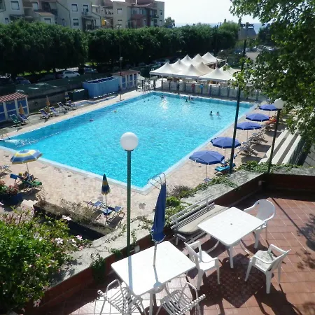 Pietre Nere Apart Otel *